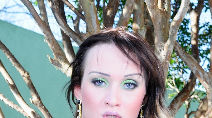 2012/August/11MoniqueMartins