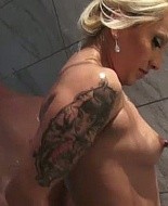 2012/March/leslieBTS