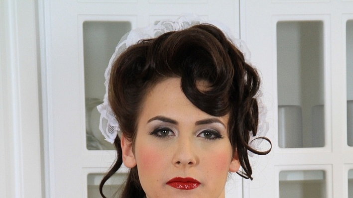 2019/March/Hazelpinup